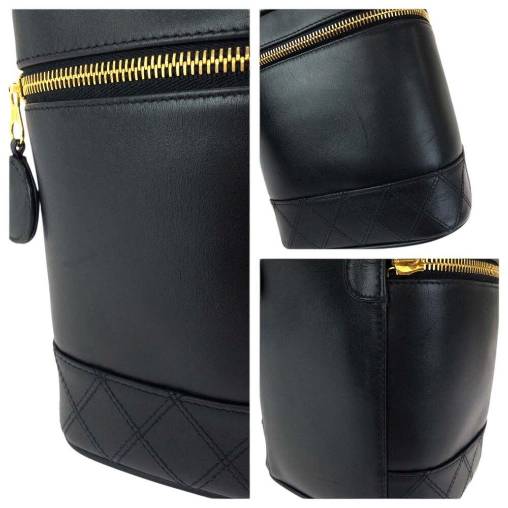 CHANEL Vintage Black Lambskin Leather Logo Pouch - Picture 5 of 10